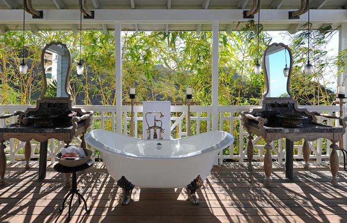 Kittitian Hills Resort bathtub